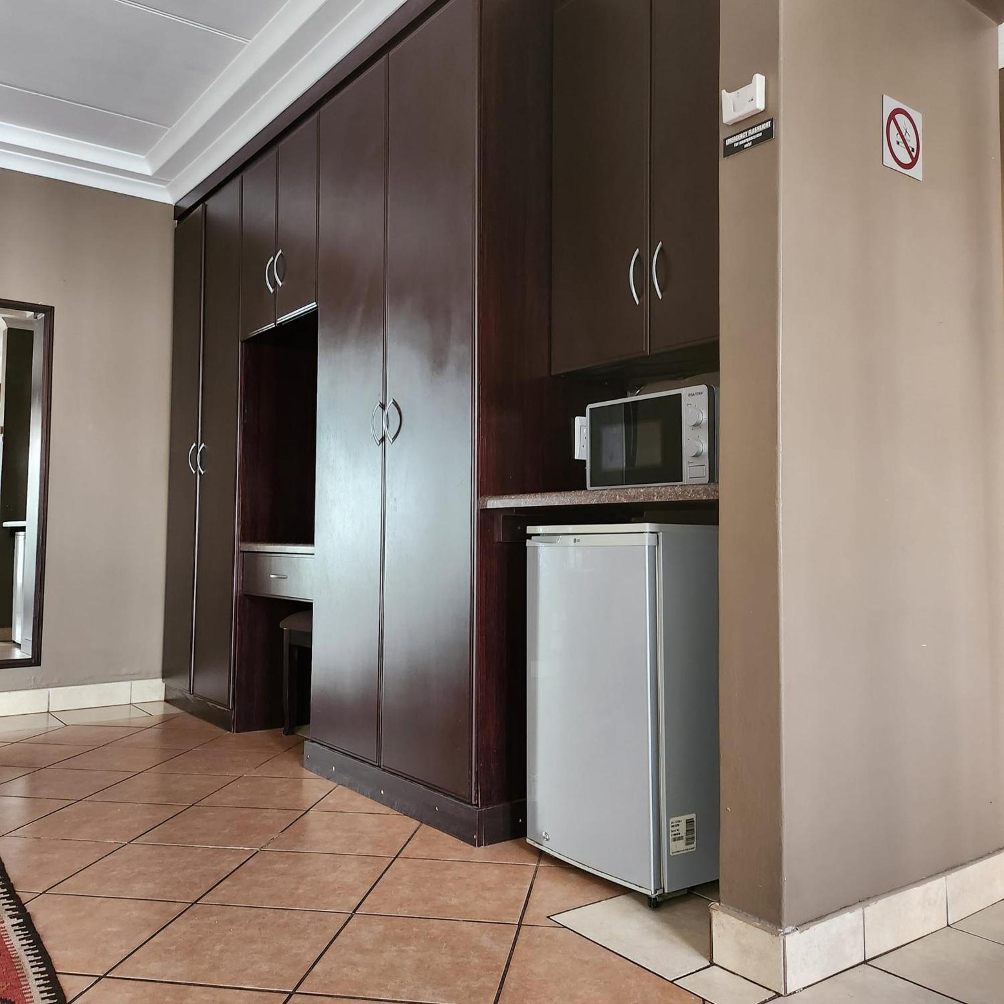 Casa Grande Guest Lodge Brits Exterior foto
